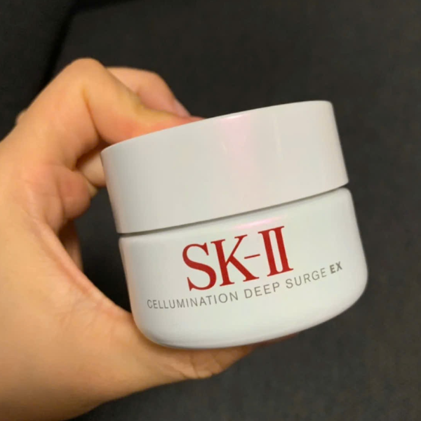 Kem Dưỡng Trắng SK-II Cellumination Deep Surge EX 50g