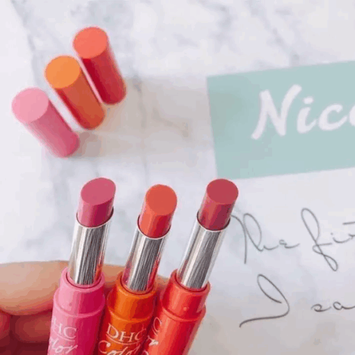 Son dưỡng có màu DHC Color Lip