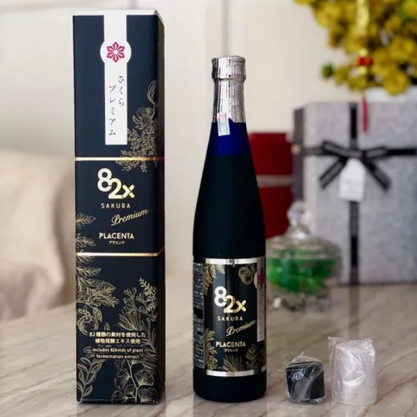 Nước Uống Placenta 82X Sakura Premium Chai 500ml