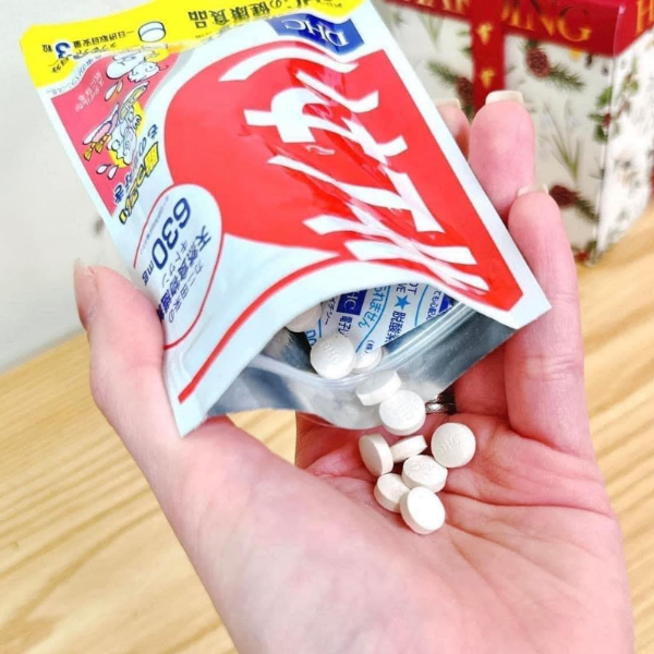 Viên Uống Giảm Mỡ Bụng DHC Chitosan Gói 20 Ngày ( 60 Viên)